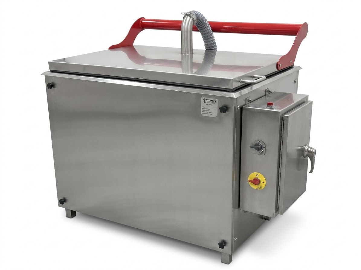 WL4 heated strip tank with stainless lid, red lifting handle, vent, and control enclosure